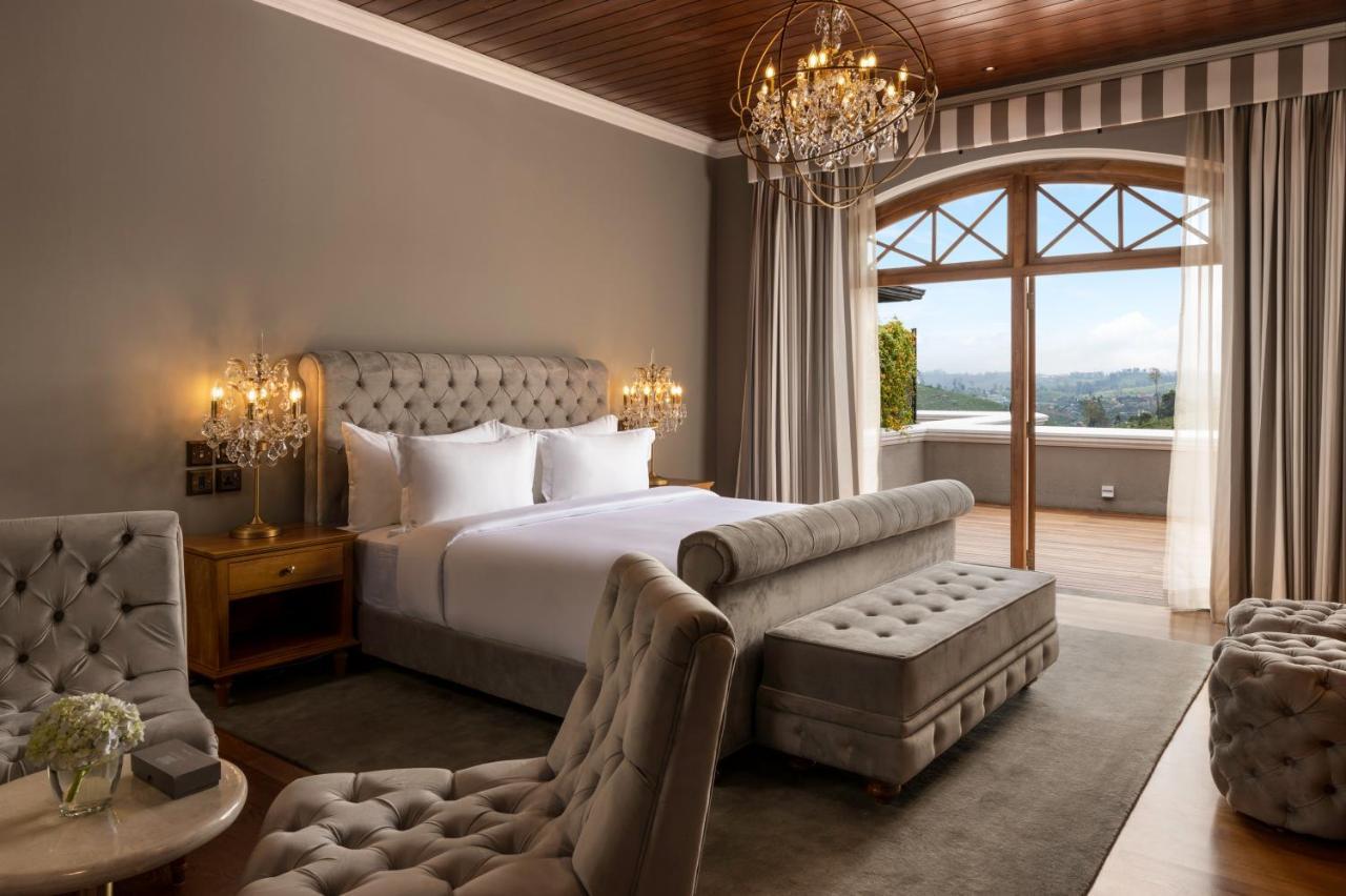 The Bellwood Manor Hotel Нувара Елия Екстериор снимка