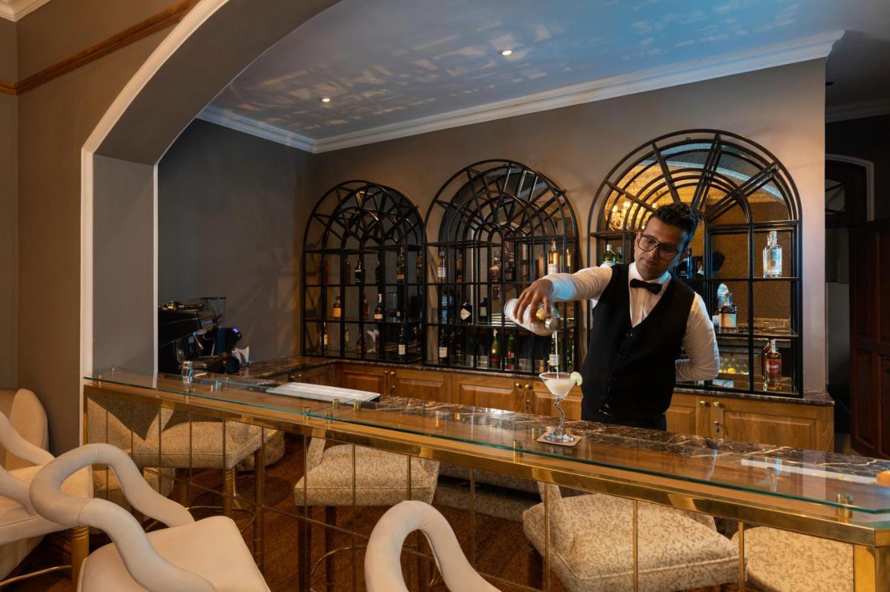 The Bellwood Manor Hotel Нувара Елия Екстериор снимка